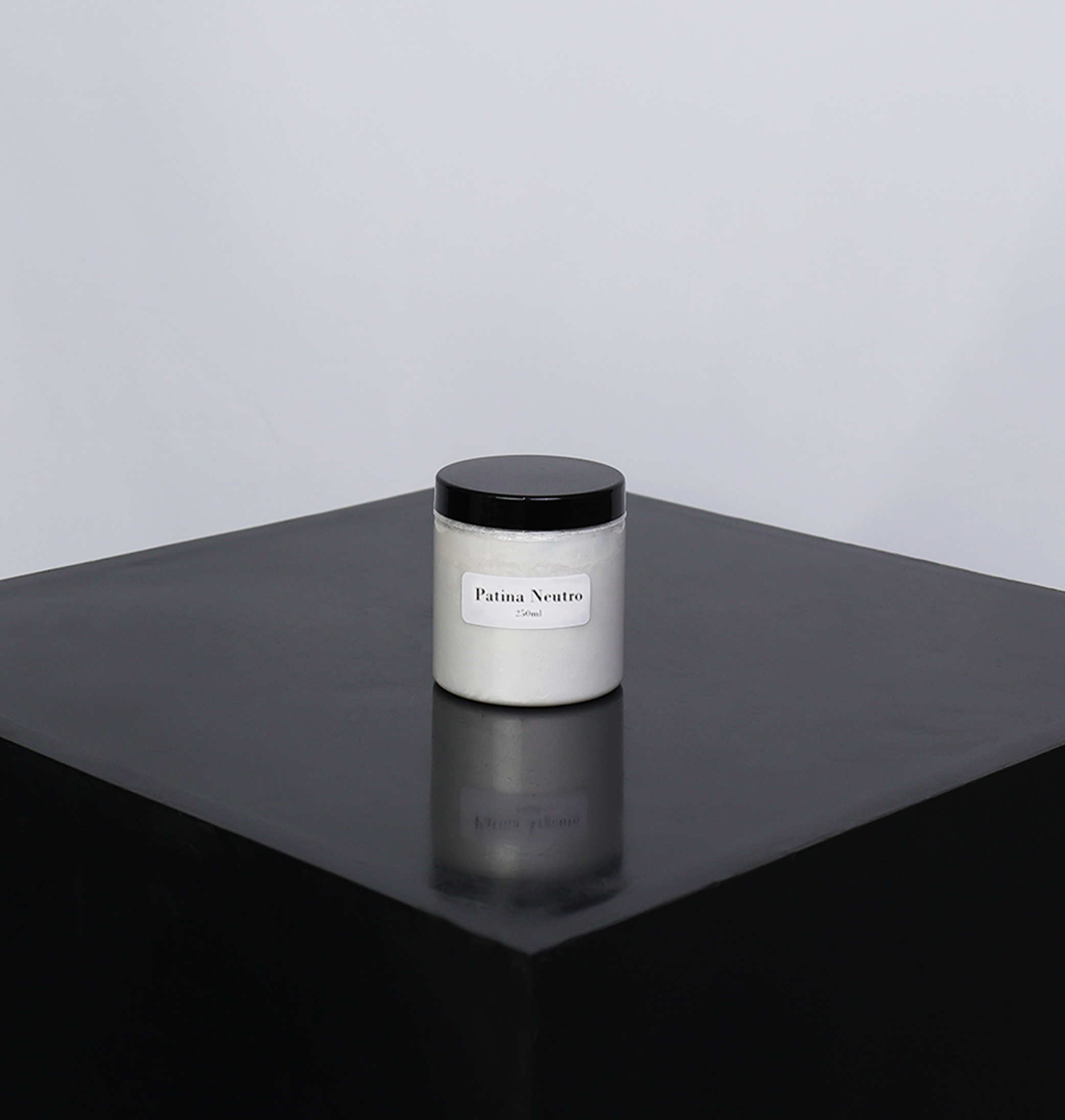 Patina - Subtly Pearlescent Water-Based Decorative Interior Wax