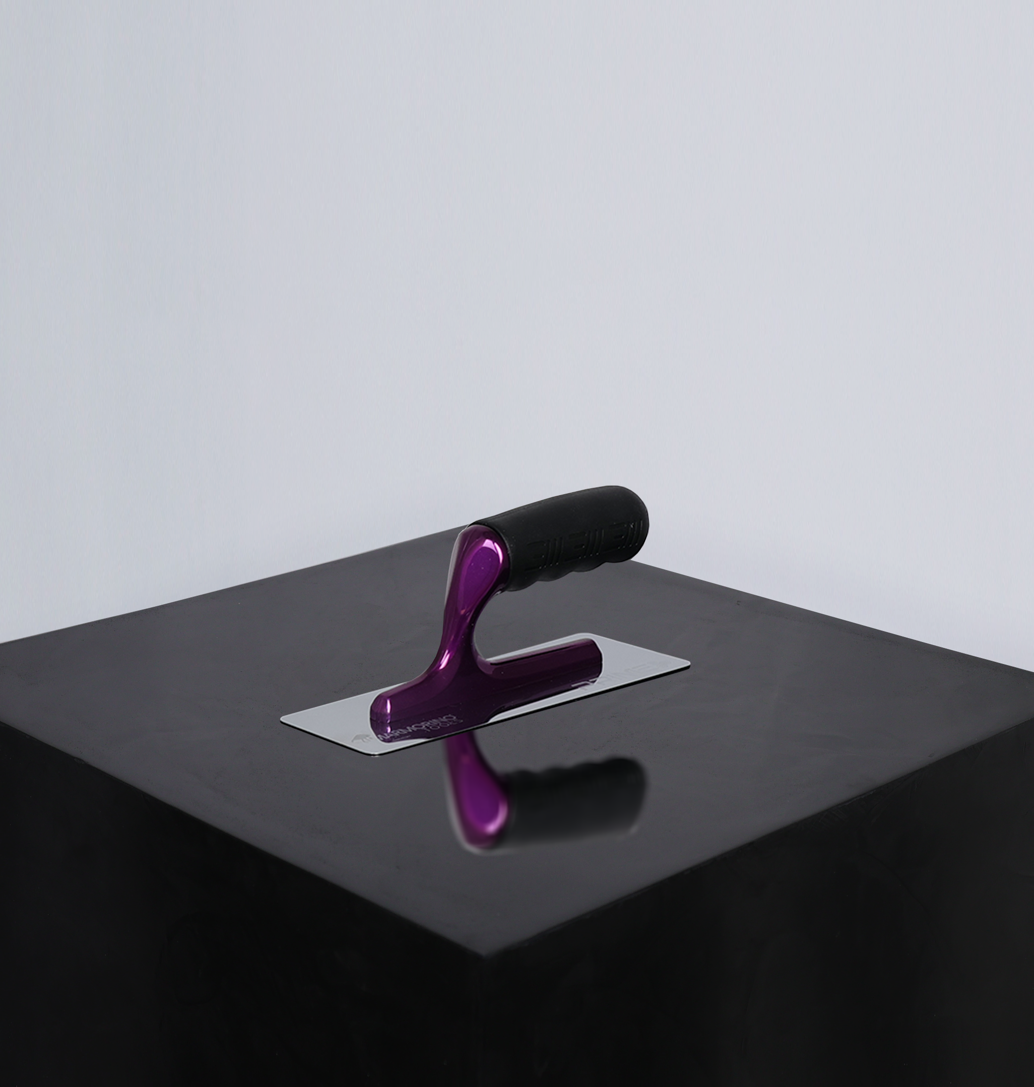 Prime Trowel - Stainless Steel Venetian Plastering Trowel With Elegant Rubber Handle