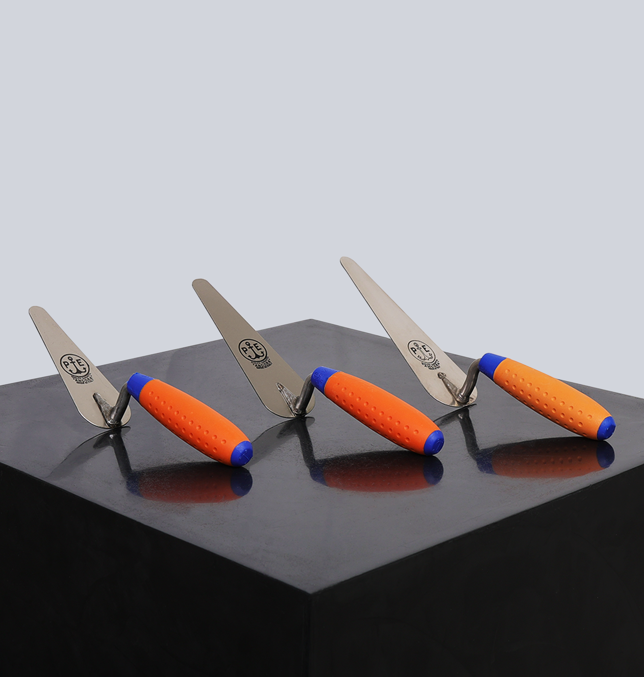 Cat Tongue Trowel For Plastering