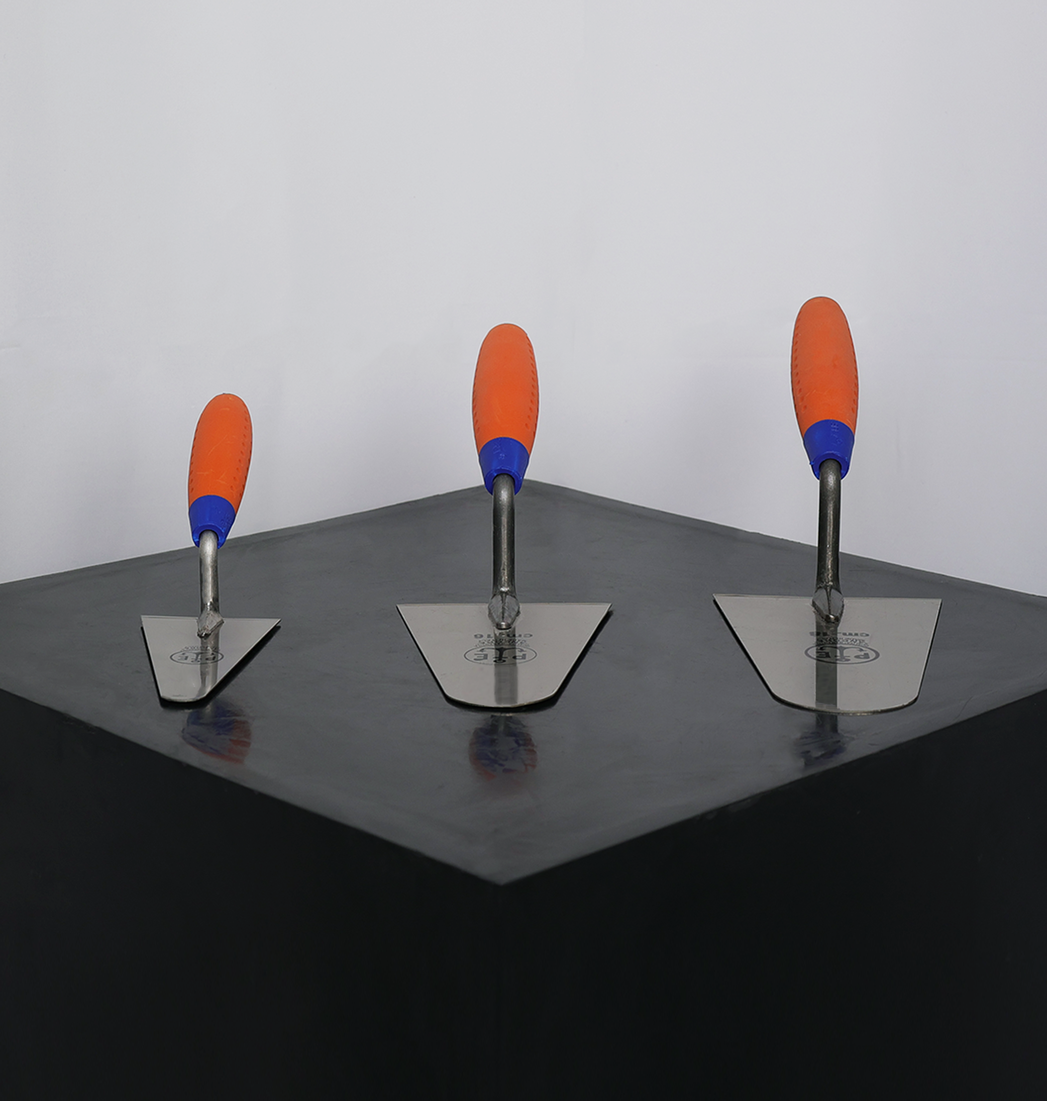 Round Tip Little Trowel For Decorative Finishes